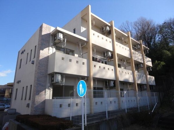 クァイエットの物件外観写真